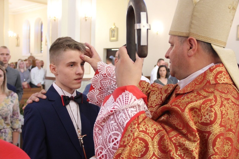 Straszęcin. Bierzmowanie 2022