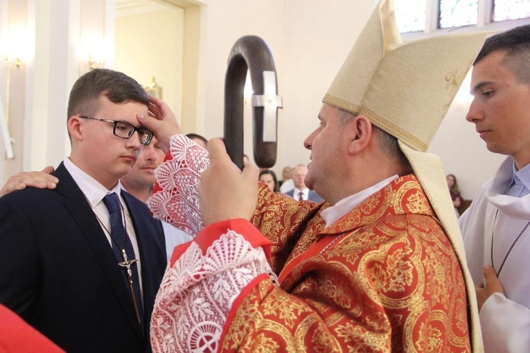Straszęcin. Bierzmowanie 2022