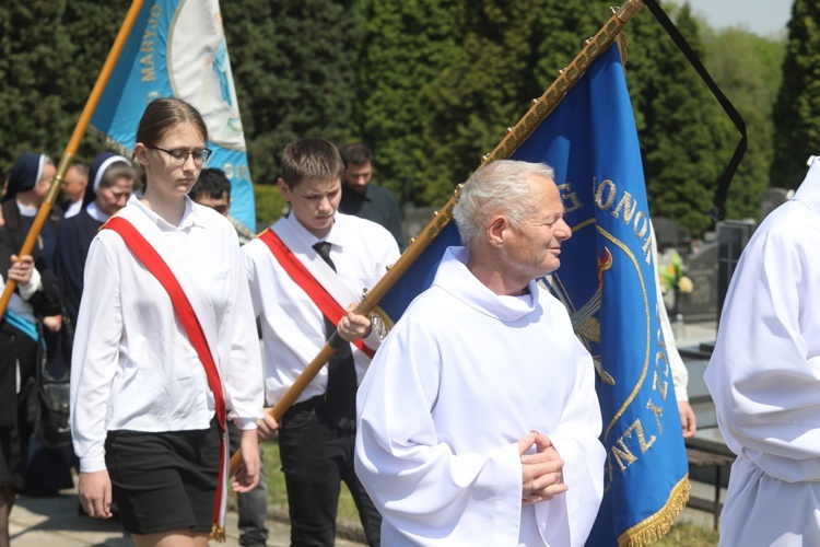 Ostatnie pożegnanie ks. Wojciecha Tyczyńskiego w Skoczowie