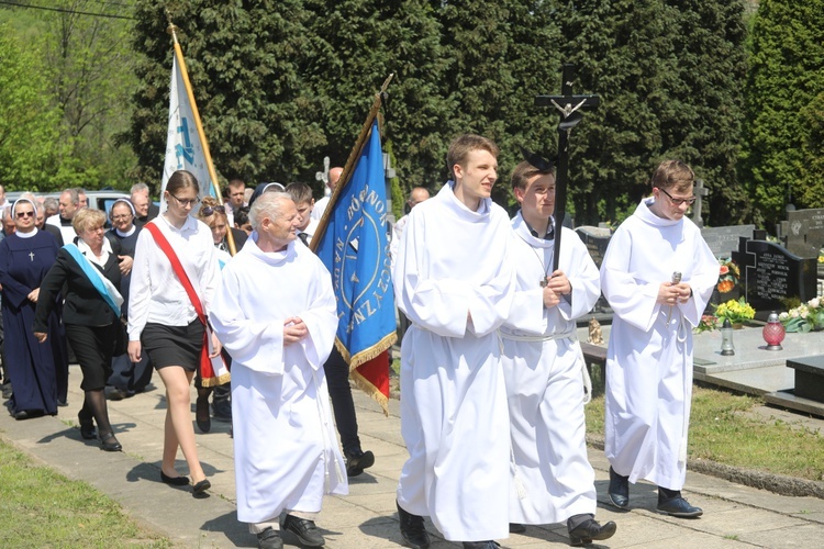 Ostatnie pożegnanie ks. Wojciecha Tyczyńskiego w Skoczowie