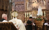Bp Janusz Mastalski u św. abp. Bilczewskiego w Wilamowicach