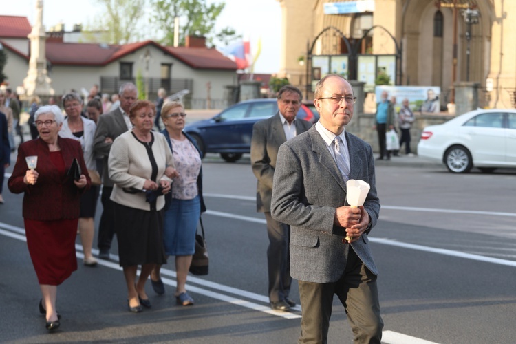 Bp Janusz Mastalski u św. abp. Bilczewskiego w Wilamowicach