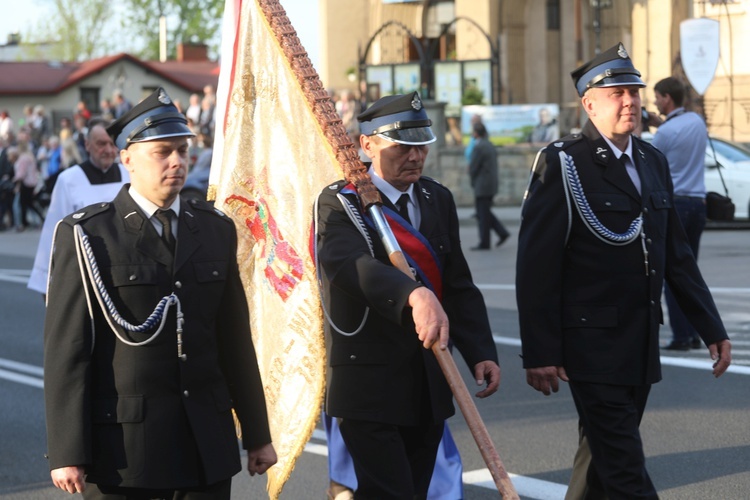 Bp Janusz Mastalski u św. abp. Bilczewskiego w Wilamowicach