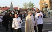 Bp Janusz Mastalski u św. abp. Bilczewskiego w Wilamowicach