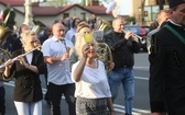 Bp Janusz Mastalski u św. abp. Bilczewskiego w Wilamowicach