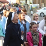 Bp Janusz Mastalski u św. abp. Bilczewskiego w Wilamowicach