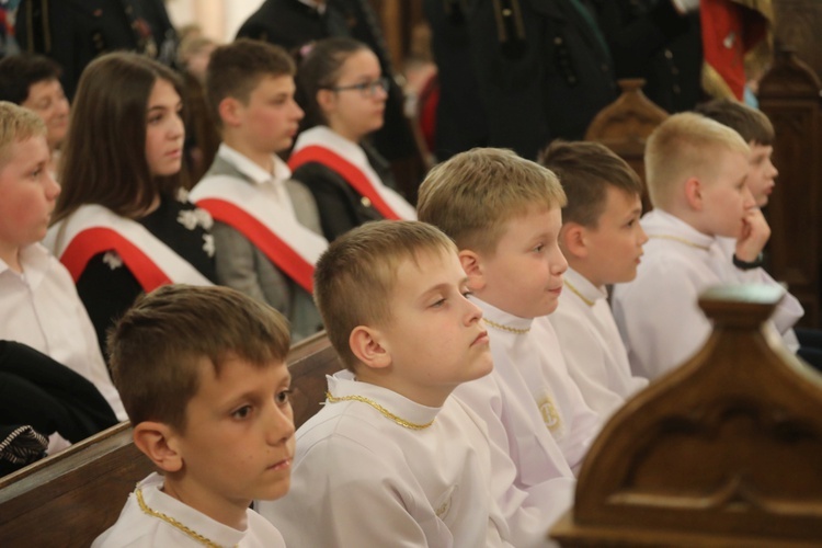 Bp Janusz Mastalski u św. abp. Bilczewskiego w Wilamowicach