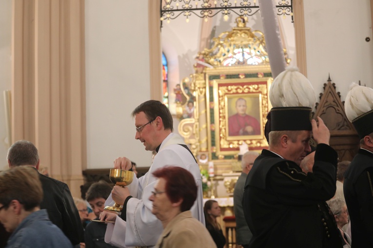 Bp Janusz Mastalski u św. abp. Bilczewskiego w Wilamowicach