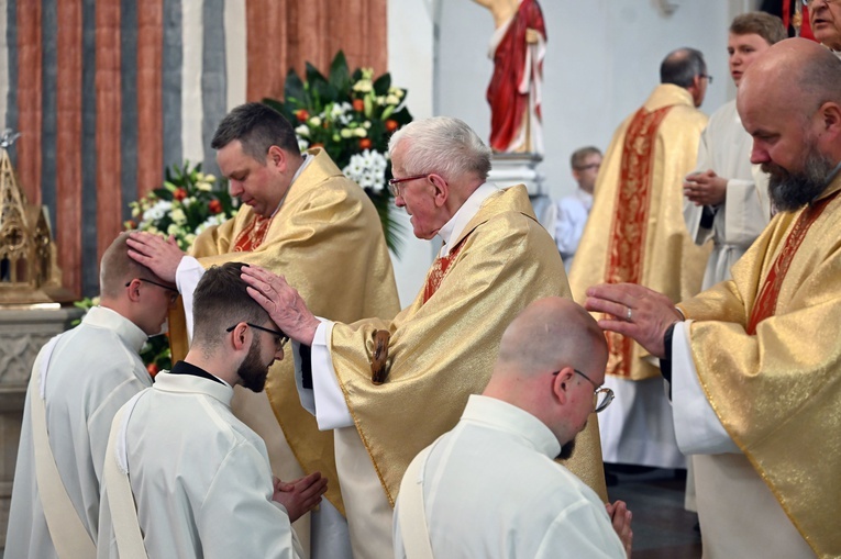 Święcenia prezbiteratu