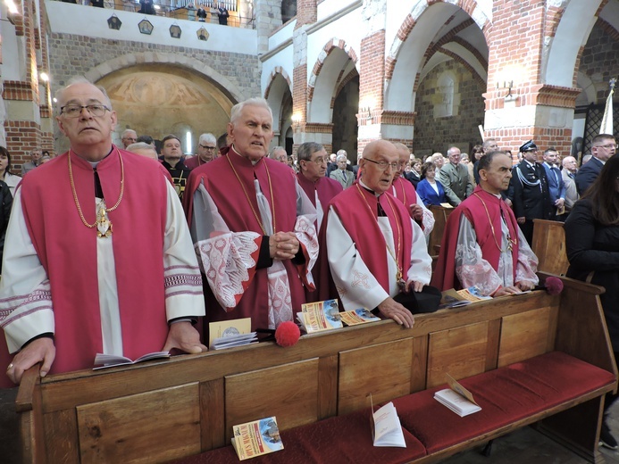 Zakończenie 860. rocznicy konsekracji archikolegiaty w Tumie