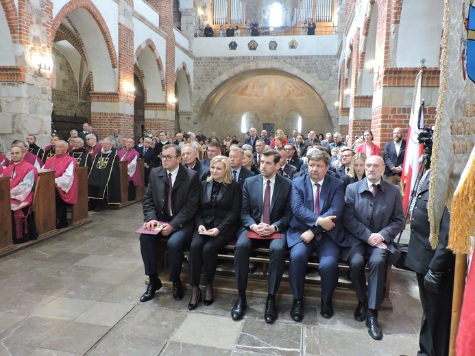 Zakończenie 860. rocznicy konsekracji archikolegiaty w Tumie