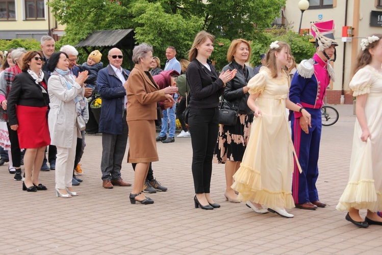 Czytanie "Pana Tadeusza" w Tarnobrzegu