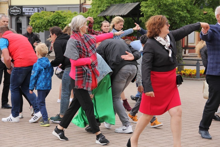 Czytanie "Pana Tadeusza" w Tarnobrzegu