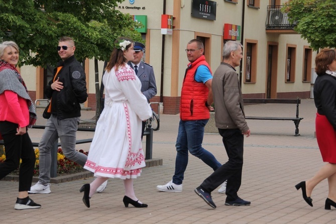 Czytanie "Pana Tadeusza" w Tarnobrzegu