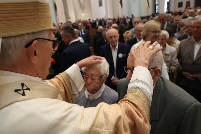 Jubileusze małżeńskie w katedrze cz. 2
