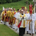 Jaworzna. Konsekracja kościoła