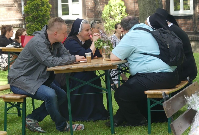 Festyn jubileuszowo-charytatywny u elżbietanek cieszyńskich - 2022