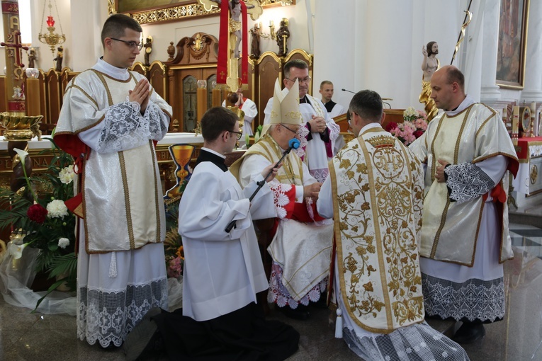 Z Zasowa dla Ukrainy. Święcenia kapłańskie na "pierwszej linii ognia"