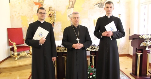 Neoprezbiterzy dostali dekrety