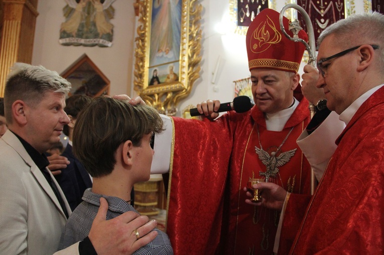 Tylicz. Bierzmowanie 2022