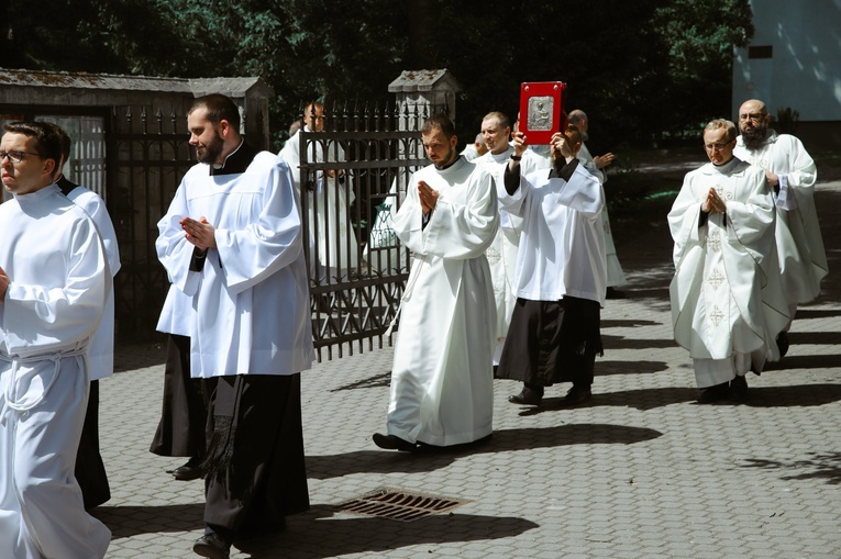 Święcenia diakonatu u pijarów