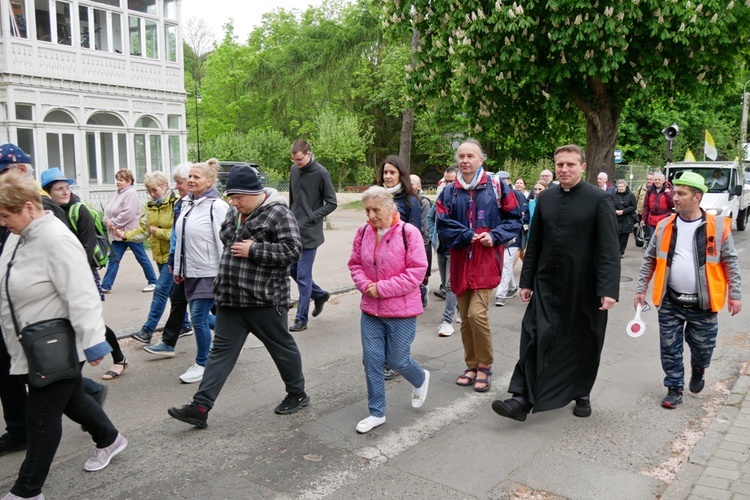354. Piesza Pielgrzymka Oliwska w drodze do Kalwarii Wejherowskiej