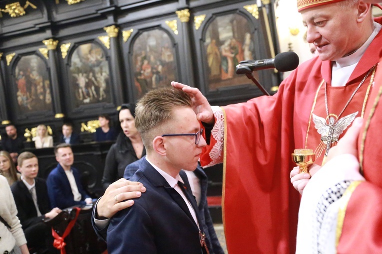 Bierzmowanie u Mikołaja
