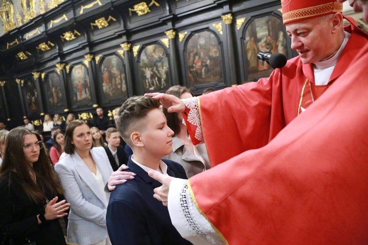 Bierzmowanie u Mikołaja