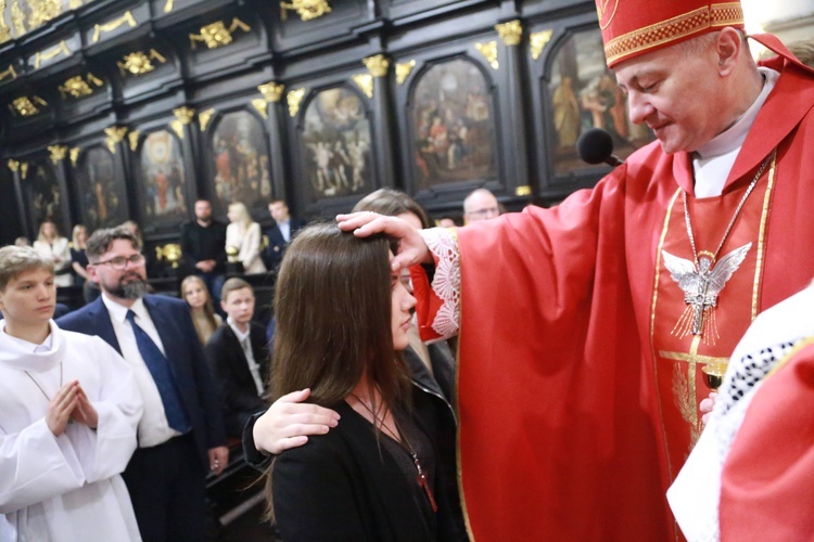 Bierzmowanie u Mikołaja