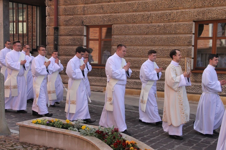 Tarnów. Święcenia kapłańskie 2022