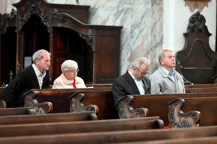 Dziękczynienie za beatyfikację kard. S. Wyszyńskiego