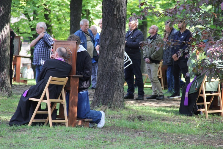 Pielgrzymka mężczyzn do Piekar - cz. 1