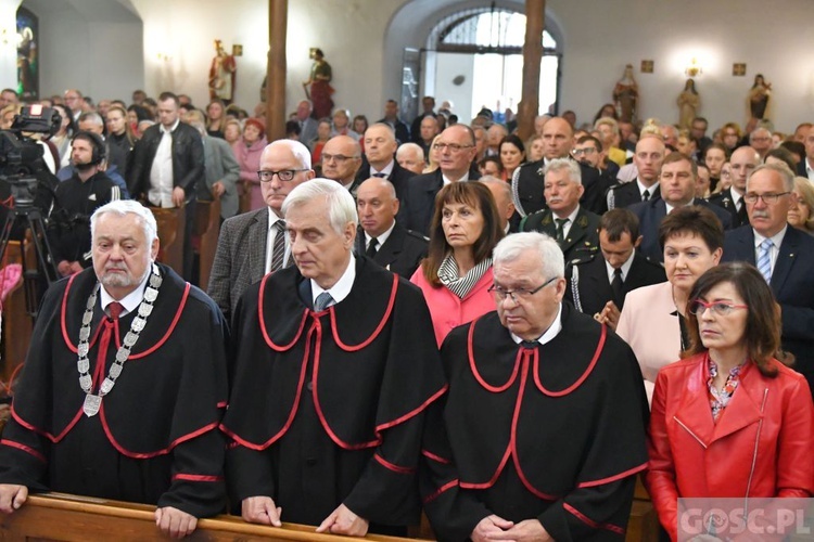 Rekoronacja w otyńskim sanktuarium Matki Bożej Królowej Pokoju