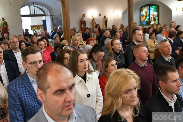 Rekoronacja w otyńskim sanktuarium Matki Bożej Królowej Pokoju