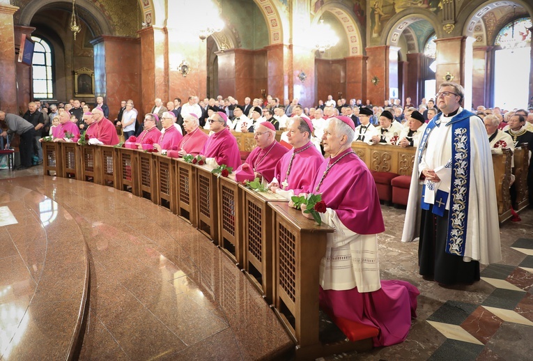 Pielgrzymka mężczyzn do Piekar cz. 2