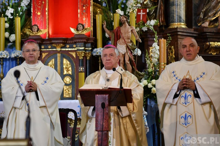 Rekoronacja w otyńskim sanktuarium Matki Bożej Królowej Pokoju
