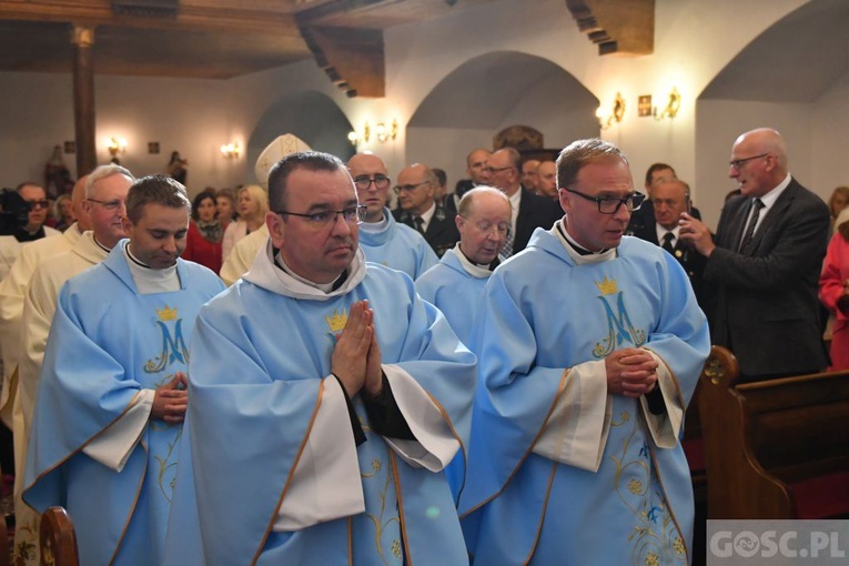 Rekoronacja w otyńskim sanktuarium Matki Bożej Królowej Pokoju
