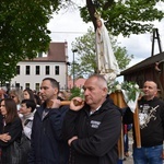 Pielgrzymka z rekwiarzem św. Andrzeja Boboli