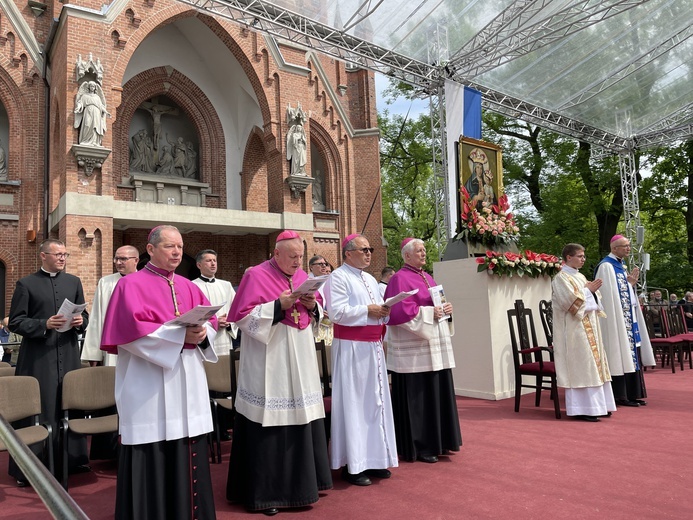 Pielgrzymka mężczyzn do Piekar cz. 4