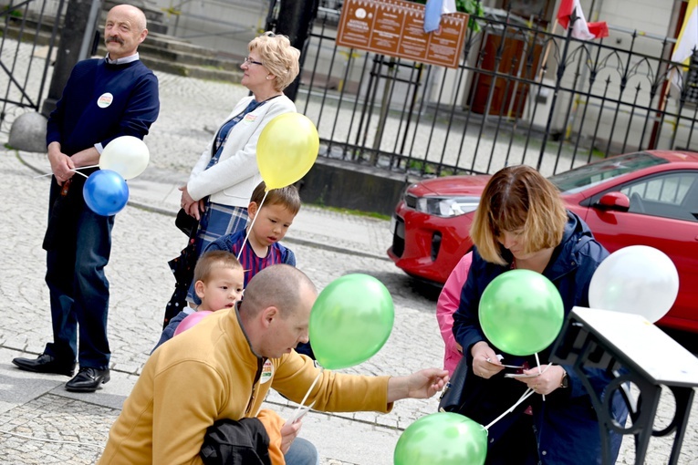 Świdnicki marsz dla życia i rodziny 2022