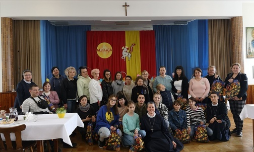 Nie nazywamy ich uchodźcami, ale gośćmi 