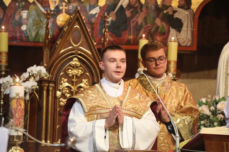 Prymicyjna Msza św. ks. Patryka Zaręby w Starym Bielsku - 2022