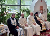 ▲	W skierniewickiej parafii z wiernymi i kapłanami modlili się księża prawosławni.