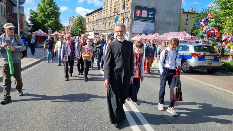 Dobra. Męska pielgrzymka do Piekar Śląskich