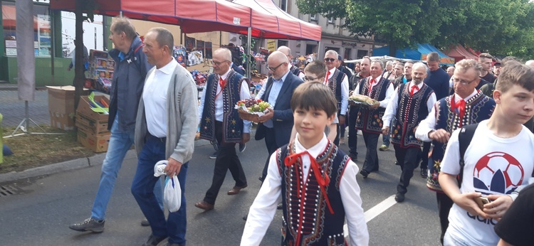 Dobra. Męska pielgrzymka do Piekar Śląskich