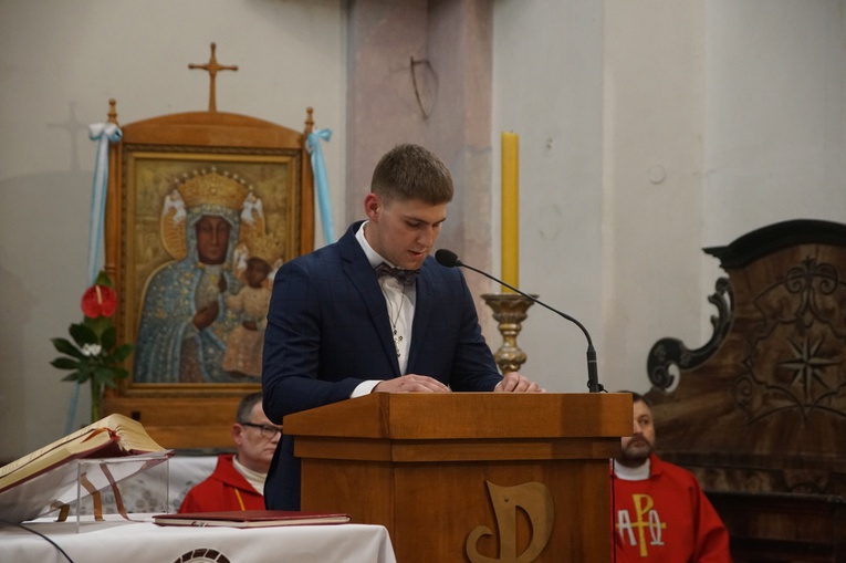 Bierzmowanie w Stroniu Śl. i w Lubnowie