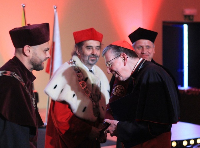 Doktorat honoris causa Uniwersytetu Opolskiego dla kard. Kurta Kocha