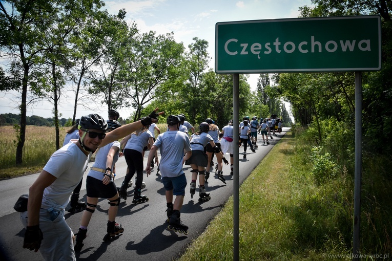 Na Jasną Górę na rolkach