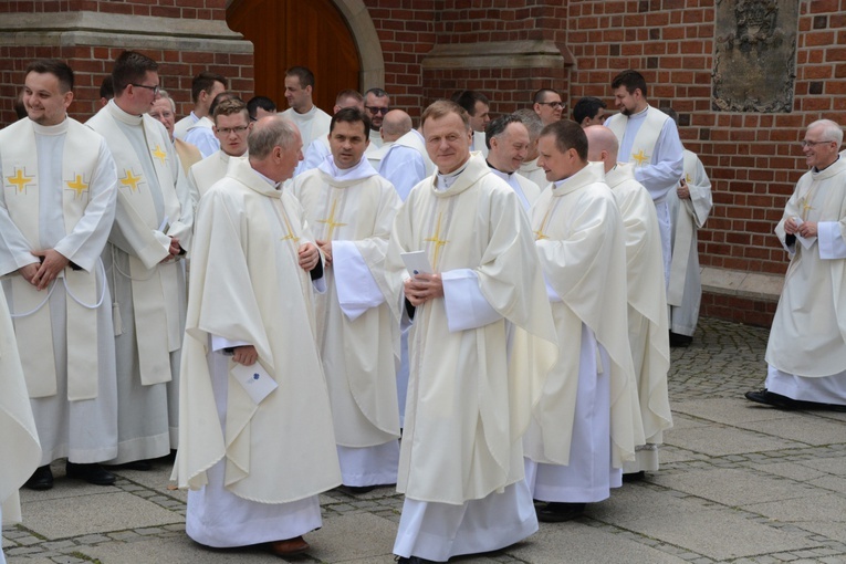 Święcenia kapłańskie w roku Złotego Jubileuszu Diecezji Opolskiej
