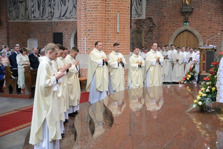 Święcenia kapłańskie w roku Złotego Jubileuszu Diecezji Opolskiej